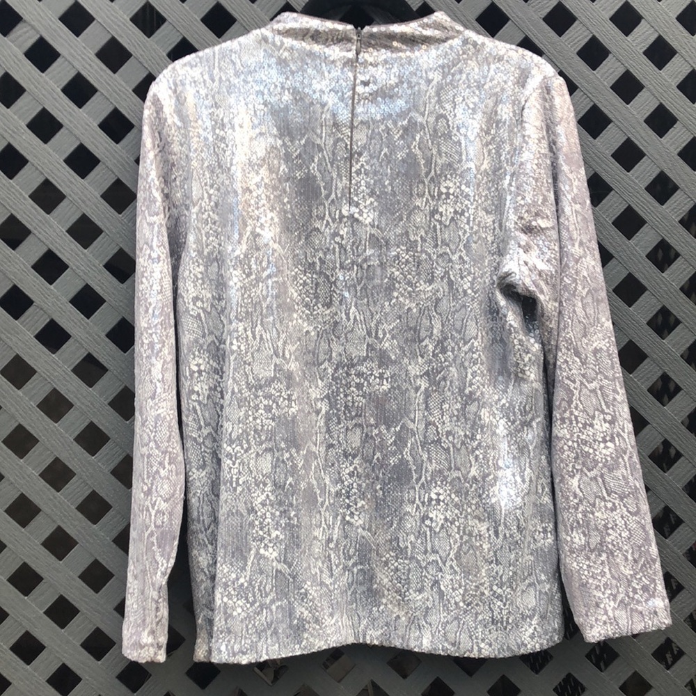 NWT Chico’s Mock Neck Sequin Python Print Top Siz… - image 7